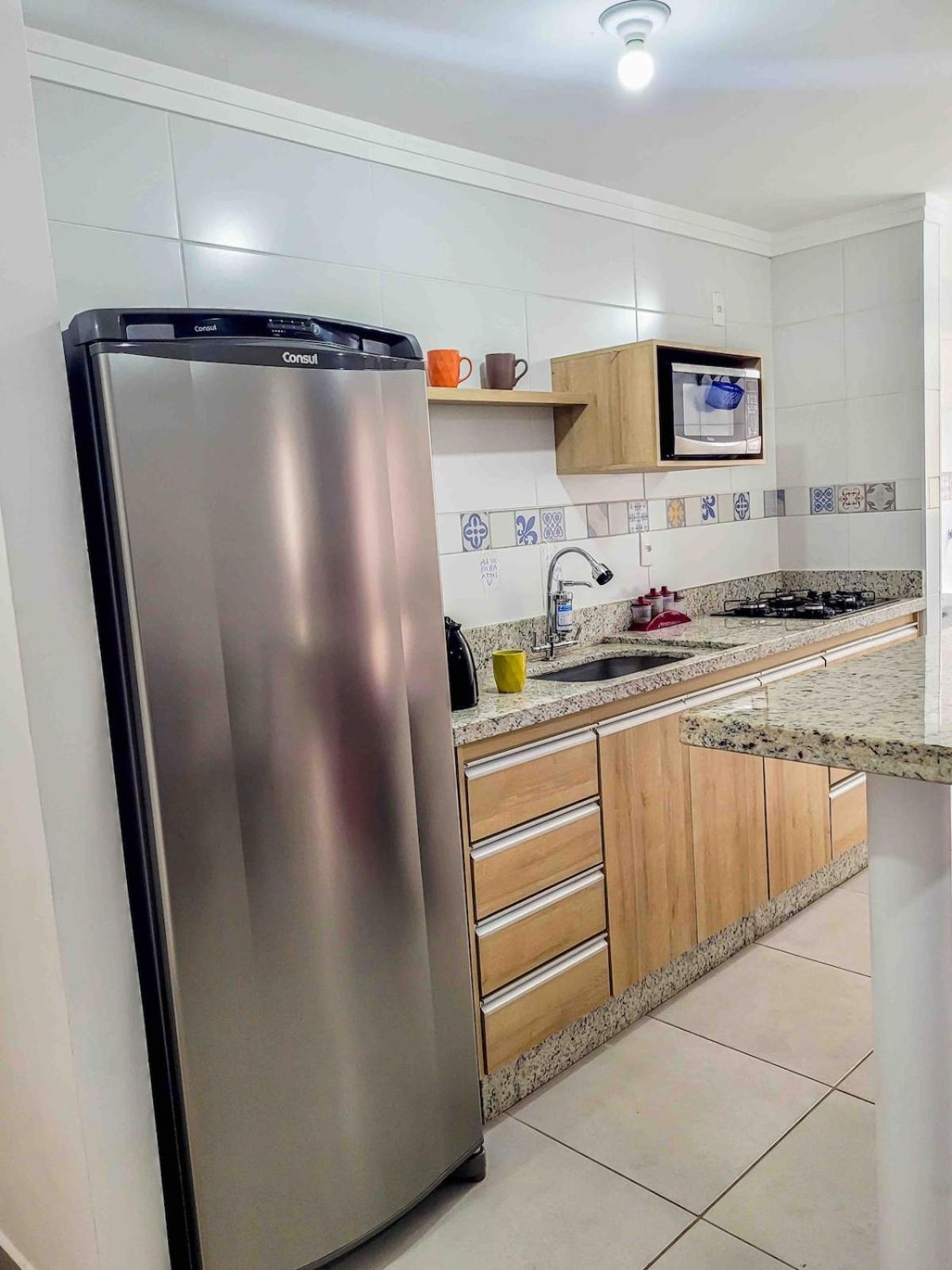 Bem No Centro, Cozinha Completa, Varanda E Garagem Посус-ди-Калдас Экстерьер фото